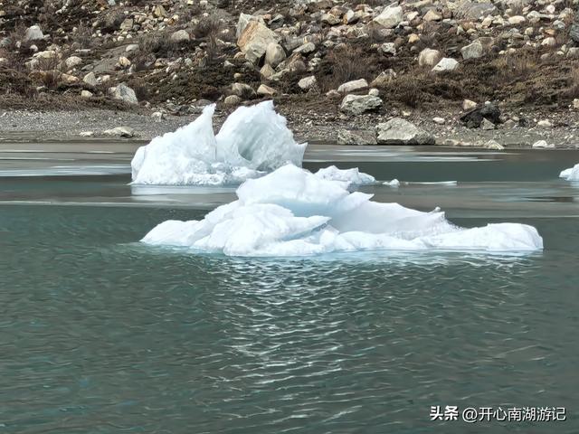 喀什经317到成都，边坝-洛隆，看祥格拉冰川，登顶观三色湖