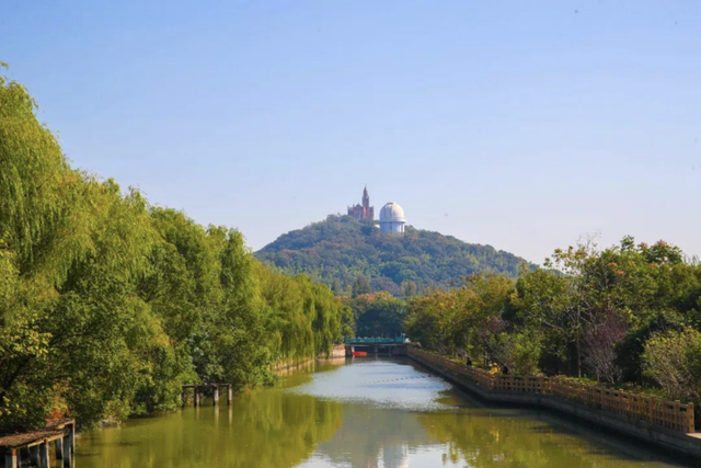 登高赏景！这些五彩山林秘境，等你来打卡
