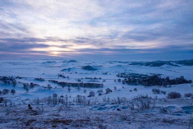 “白天冬至，单衣过冬，晚上冬至，冻死老牛”，今年冬至在几点？