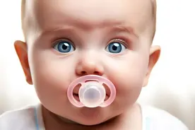 不是所有宝宝都能用安抚奶嘴，比如这3种娃，用多了反而是麻烦图片