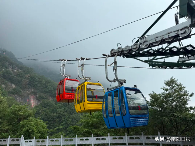 南召五朵山：邀您共赴秋日仙境之约