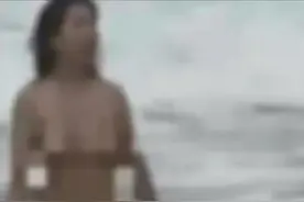 海南海滩现全裸女子，引发轰动，律师透露或将遭受5日行政拘留！图片