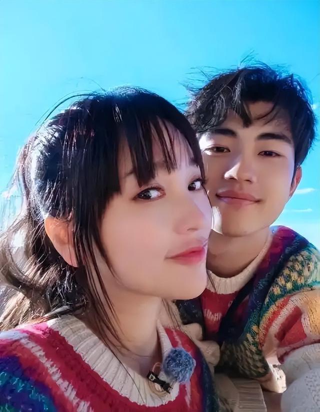 42岁金莎官宣喜讯仅1天，老底被扒，杨幂说的话，终于有人信了