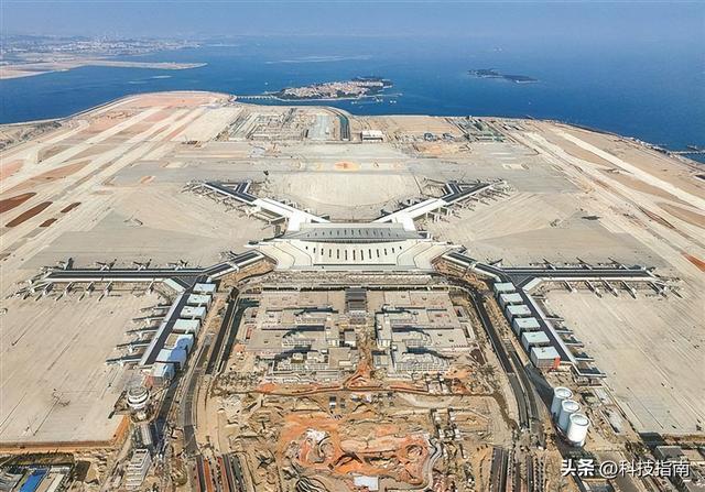 厦门翔安机场全景刷屏：闽南大厝撞国际范，2026年底必去打卡