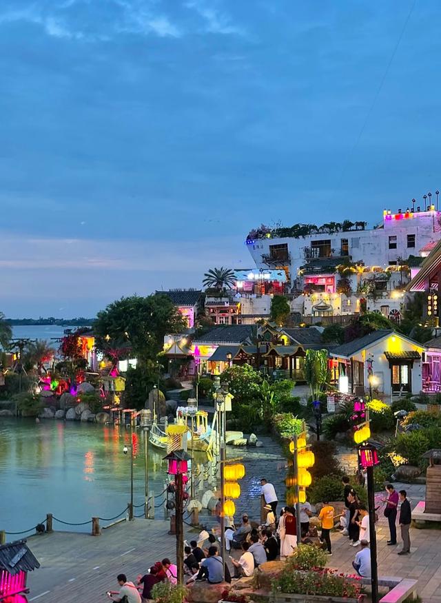 如果有条件，退休后我更愿意在这8座城市久居，生活舒服节奏也慢