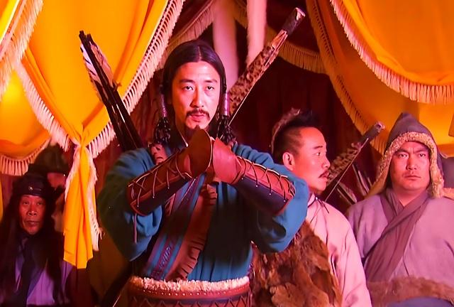 名头吹越得大，实力越拉胯，金庸把最霸气的名字给了8个三流组合