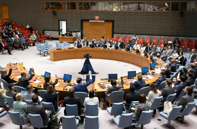 恭喜俄罗斯和乌克兰，他们终于打成了，全世界都喜欢的样子！