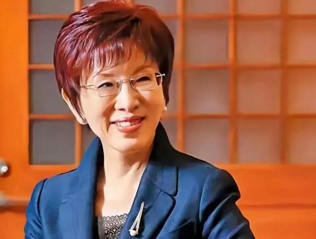 不识时务！郑丽文终于露出了狐狸尾巴！统一能寄望国民党吗？