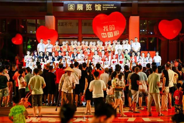 海口旅文盛宴喜迎国庆 假期首日人气火爆
