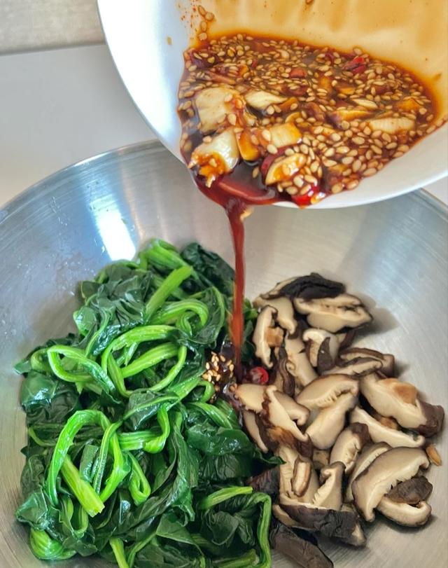 三分钟做一道温补肾阳的纯素小菜