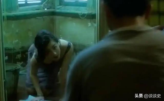 陪玩陪睡只是开胃菜，袭警、舔手指、集体嫖娼，背后的事捂不住了