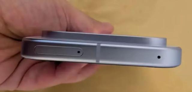 谷歌Pixel 10 Pro Fold规格曝光，号称全球首款IP68折叠机