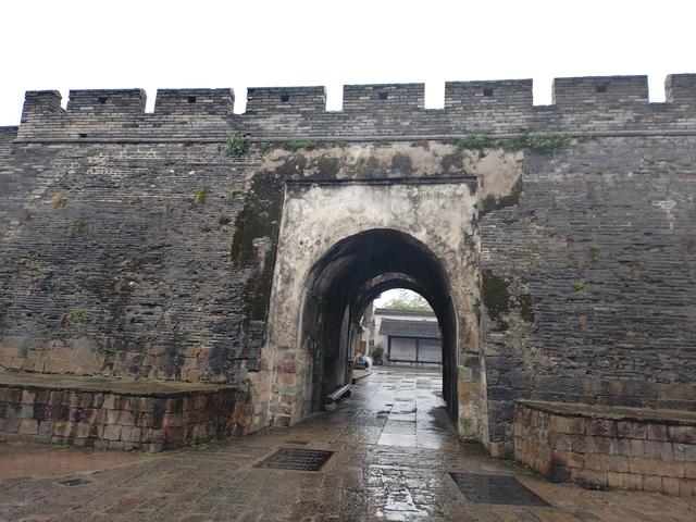 2025秋游：雨中游台州府城