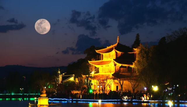国庆中秋双节同庆，大观公园把古典美学玩活了！