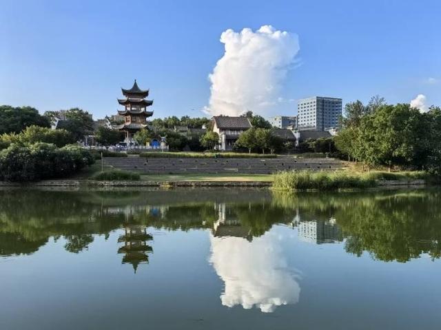 大武汉一日 | 曾经漫长跋涉，如今“触手可及”