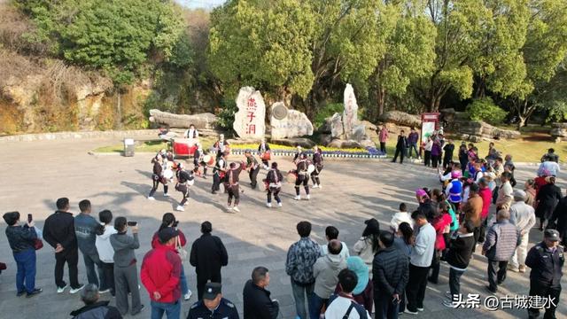 溶洞藏盛景 民俗闹新春 建水燕子洞马年新春文旅活动亮点纷呈