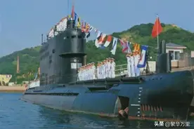 世界吨位第一，中国的032型潜艇，作用巨大，到底有多强悍？图片