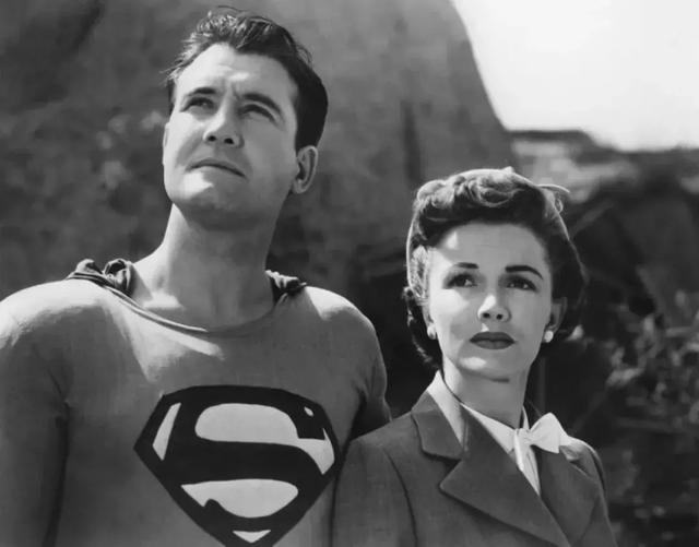 新《超人》的终极难题,是时代的癌症