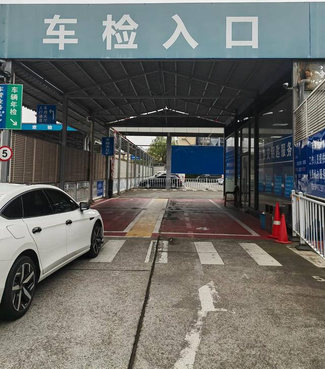 12月1日起，年检大变！老车告别半年一检，摩托车、电车都有福利