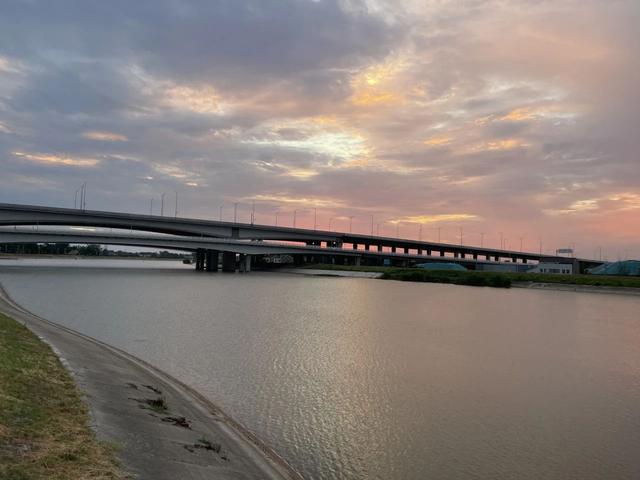 夜骑六合东南滁河河堤玉带到六合铁路桥段