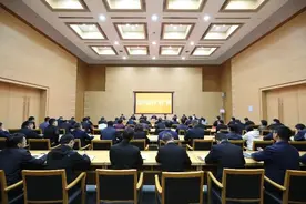 北京高院召开党组（扩大）会议 传达学习习近平总书记在全国两会期间的重要讲话精神和全国两会精神图片