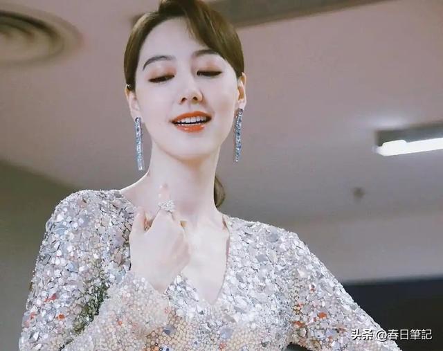 讨好大佬陪睡上位？遭央视“开除”？曾是央视女主持谣言有多离谱