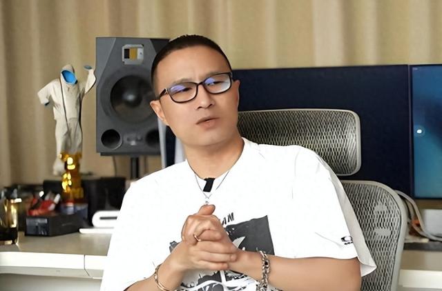 离春节不到两个月，46岁章子怡再次官宣喜讯，撕碎汪峰仅剩的体面