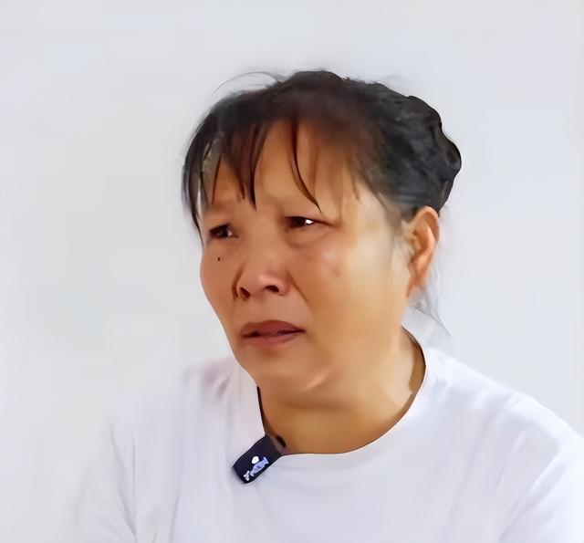 07年，湖南21岁小伙到上海打工，认了上海干妈，失踪18年生死未卜