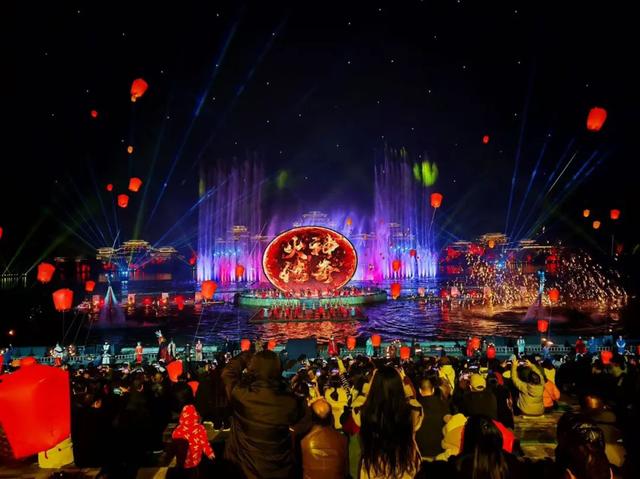 元旦兴汉胜境全攻略:昼赏汉风,夜赴火舞,两天一夜梦回大汉~