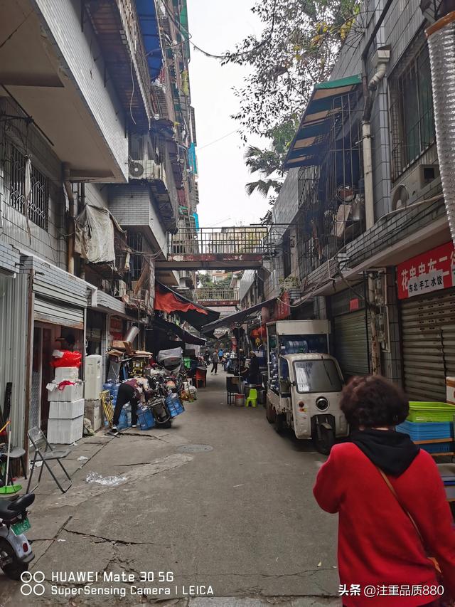 自驾游我为什么不选择“床车”或房车