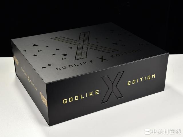 十周年典藏作品 微星MEG X870E GODLIKE X EDITION超神主板评测