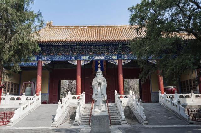 60岁之后一定要去一次！北京对老人免票的20+景点，不花钱还好玩