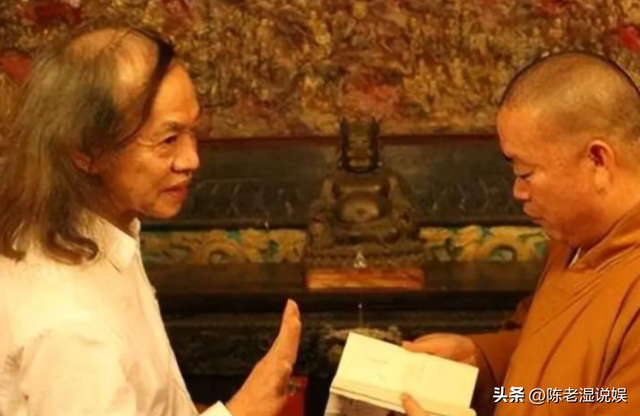 原来被释永信骗得最惨的人是他	，捐出上亿身家，只为安葬少林寺