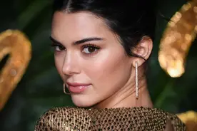 Kendall Jenner 肯豆美图图片