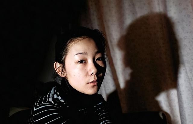 11年，她全裸接受采访，并扬言老了还会拍裸照，14年过去她怎样了