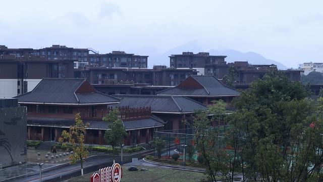 四川大凉山藏着一座千年古镇