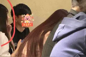 林俊杰和女友日本约会，小20岁女友年轻漂亮，老粉曝两人要结婚了图片