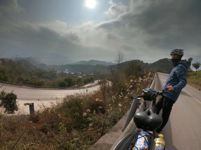 重庆巴南最高峰探秘，云海、古寨，拥有太多的自然奇观与历史古迹