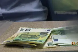 面临前所未有的制裁，俄罗斯经济为何能逆流而上“越打越有钱”？图片