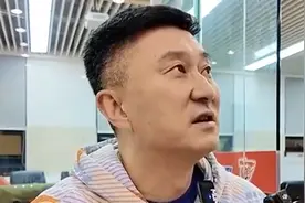 为什么广东同时签伯克和库克？杜锋给出答案，谁适合留下谁图片