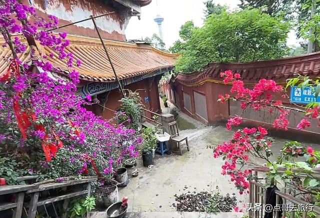 四川德阳最不可低估的寺庙，蕴含皇家气度，清幽静谧，公交直达！
