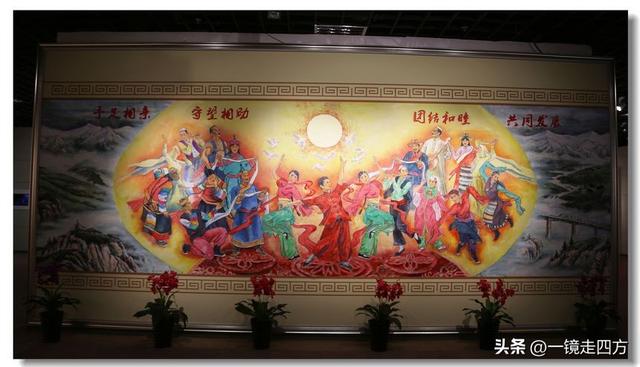 青海省博物馆里的“大美青海”成就展