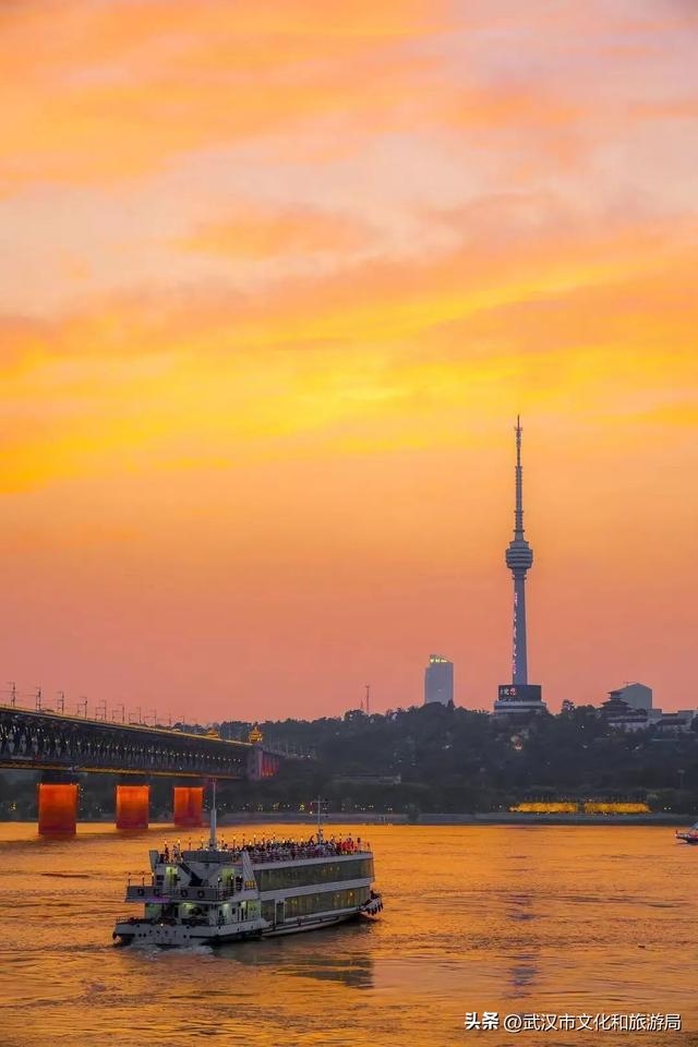 夜太美，武昌夏夜必体验的N种玩法