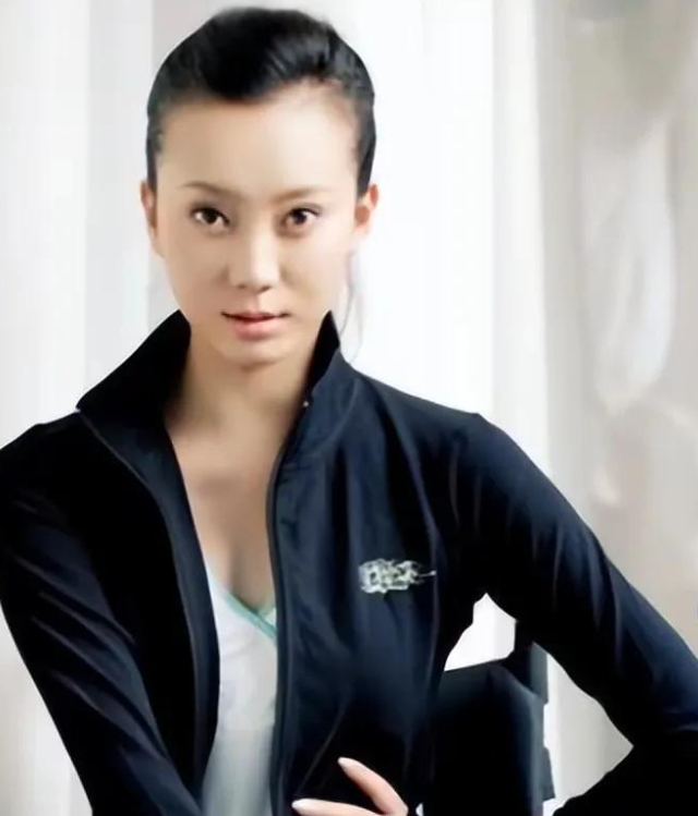 张艺谋：我最愧疚的不是巩俐，更不是陈婷，而是为我终身瘫痪的她