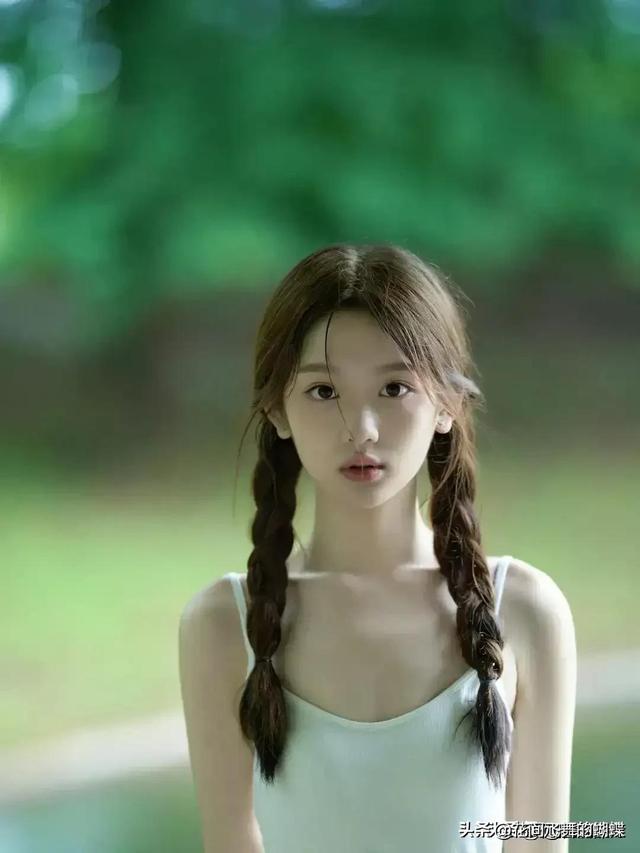 浙江温州一校花太漂亮了,仙姿玉色,貌美如花,绝世佳人不过如此