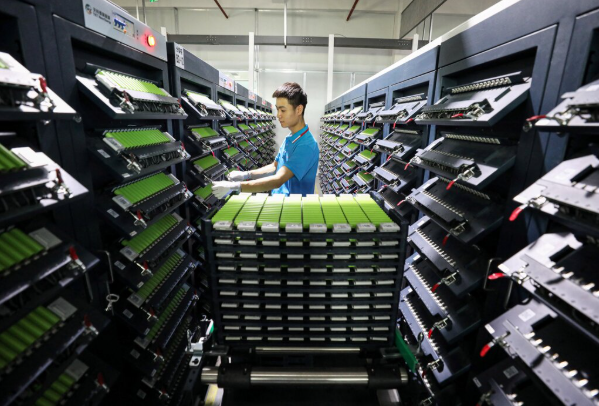 中国一道禁令，让冯德莱恩不知所措，本届中欧峰会硬着头皮也得来