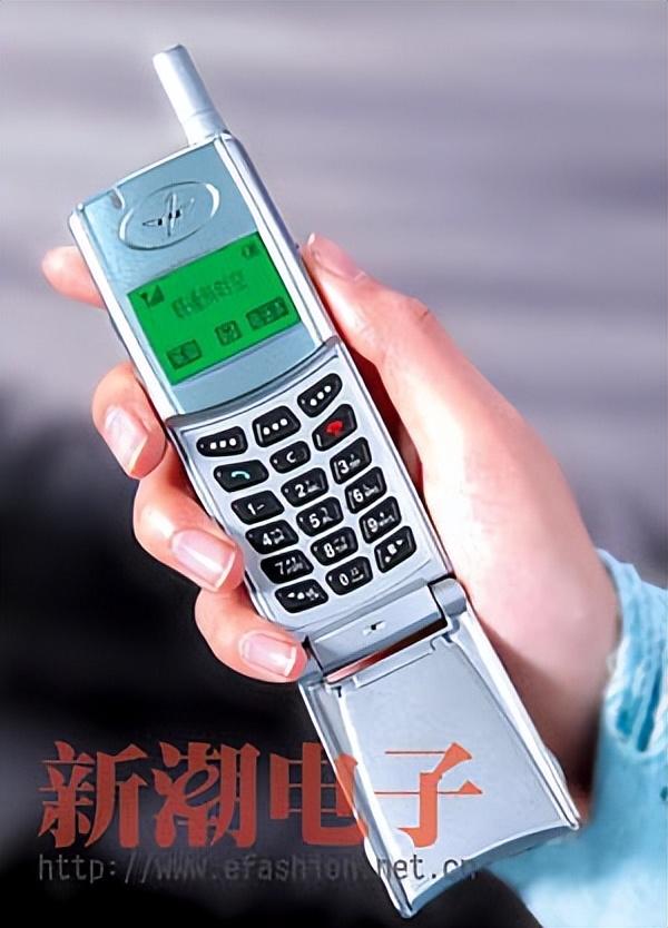 通信历史连载813-世界首部机卡分离的CDMA手机-中兴ZTE802-2000年