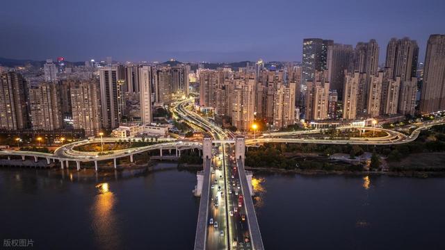 福建适合生活和居住的城市 ，既不是福州也不是厦门，而是这座城