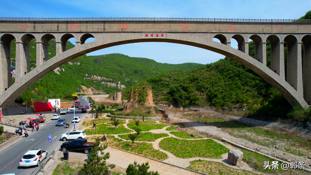 “人造天河”破吉尼斯世界纪录