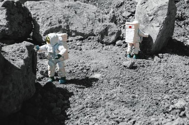 月球盖房是胡扯？中科院炸水制氧已破局！航天技术竟能惠咱老百姓